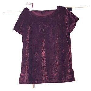 XS maroon velvet short sleeve shirt